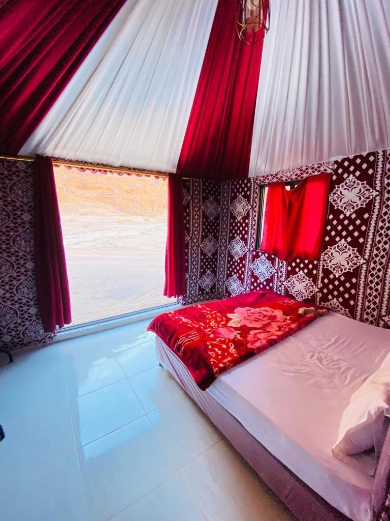 ホテル Sunrise Luxury Camp ワディ ・ラム エクステリア 写真